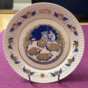Spode 1978 9th Christmas Plate, 8”, “Shepherds & Flock”